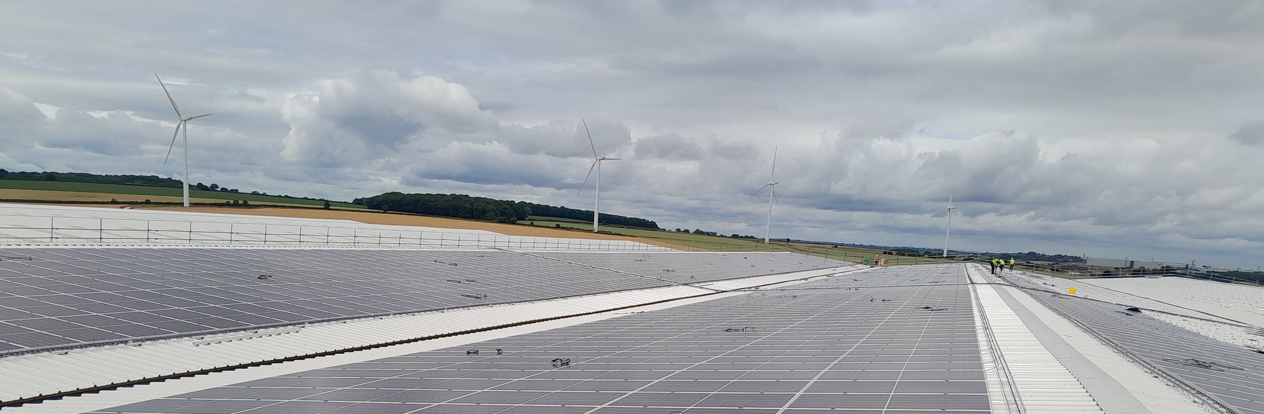 https://www.mawdsleys.co.uk/news/solar-panels-installed-on-new-doncaster-3pl-facility/ thumbnail image